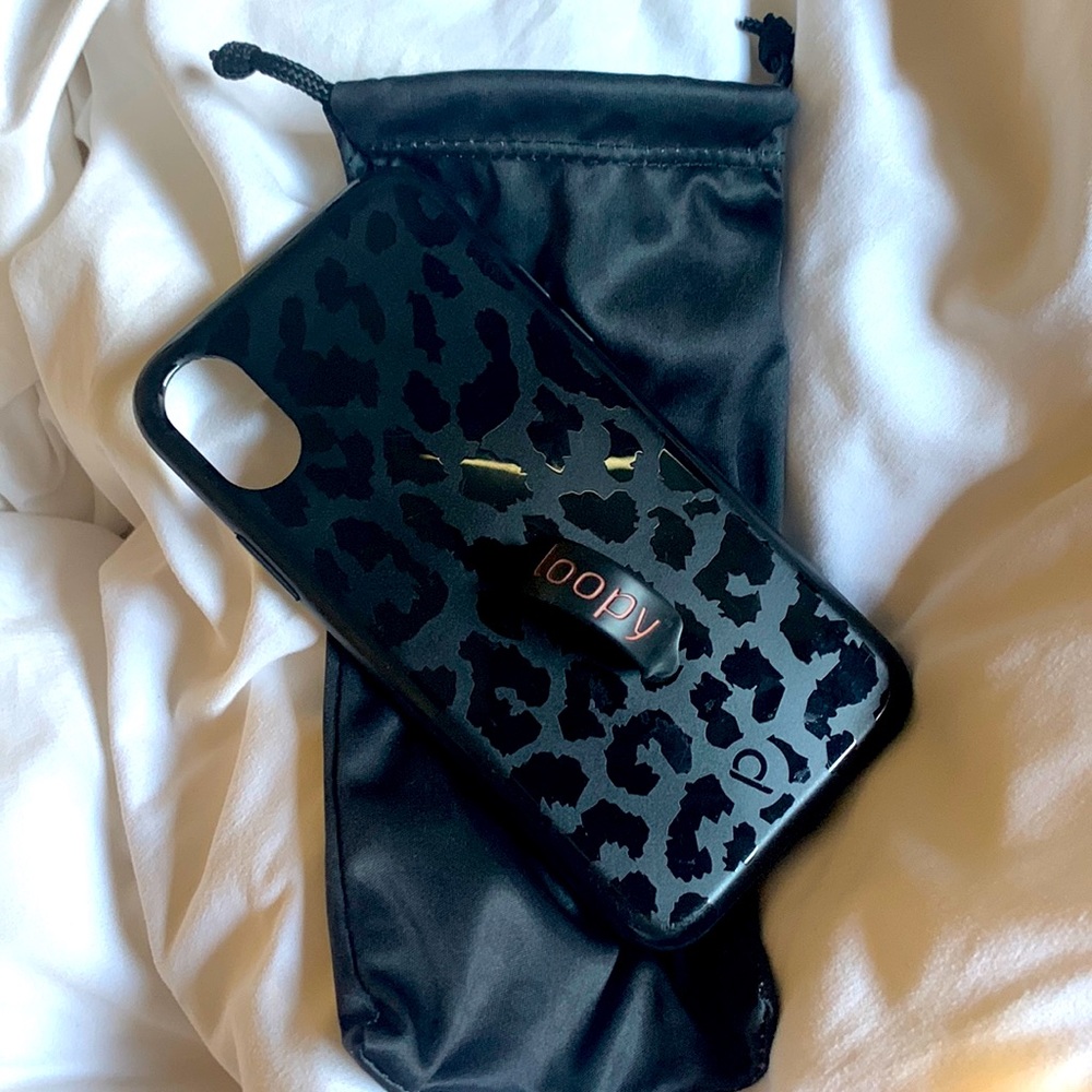 Loopy Case for iPhone X/Xs in Midnight Leopard